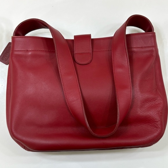 Vintage COACH Red Leather SoHo Eldridge Hobo Shoulder Bag - Picture 4 of 9